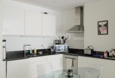 Bel appartement de 3 pièces dans un immeuble de standing