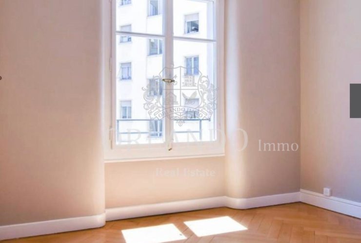 Appartement de 3 pièces au 5ème étage