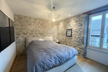 Appartement rénové avec charme à Puplinge, Genève