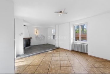 Charmante villa des années 1920 à proximité immédiate du centre de Vésenaz