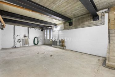 Charmante villa des années 1920 à proximité immédiate du centre de Vésenaz