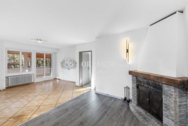 Charmante villa des années 1920 à proximité immédiate du centre de Vésenaz