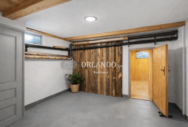 Charmante villa des années 1920 à proximité immédiate du centre de Vésenaz