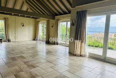 8 Rooms Maison, Villa