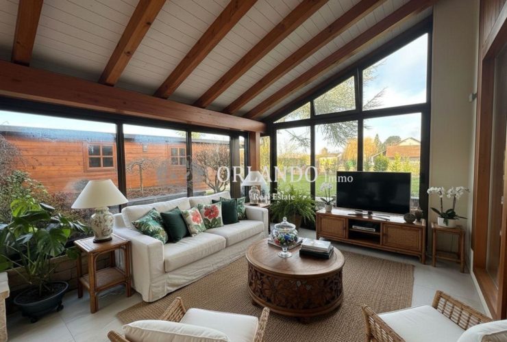 Charmante maison familiale sur trois niveaux avec jardin