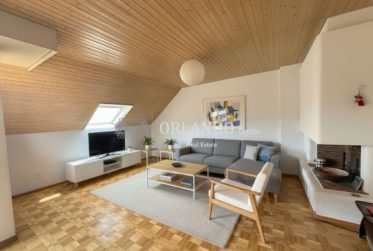 Appartement de 4 pièces en attique